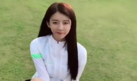 球场小姐姐全集,青春热血，球场情缘